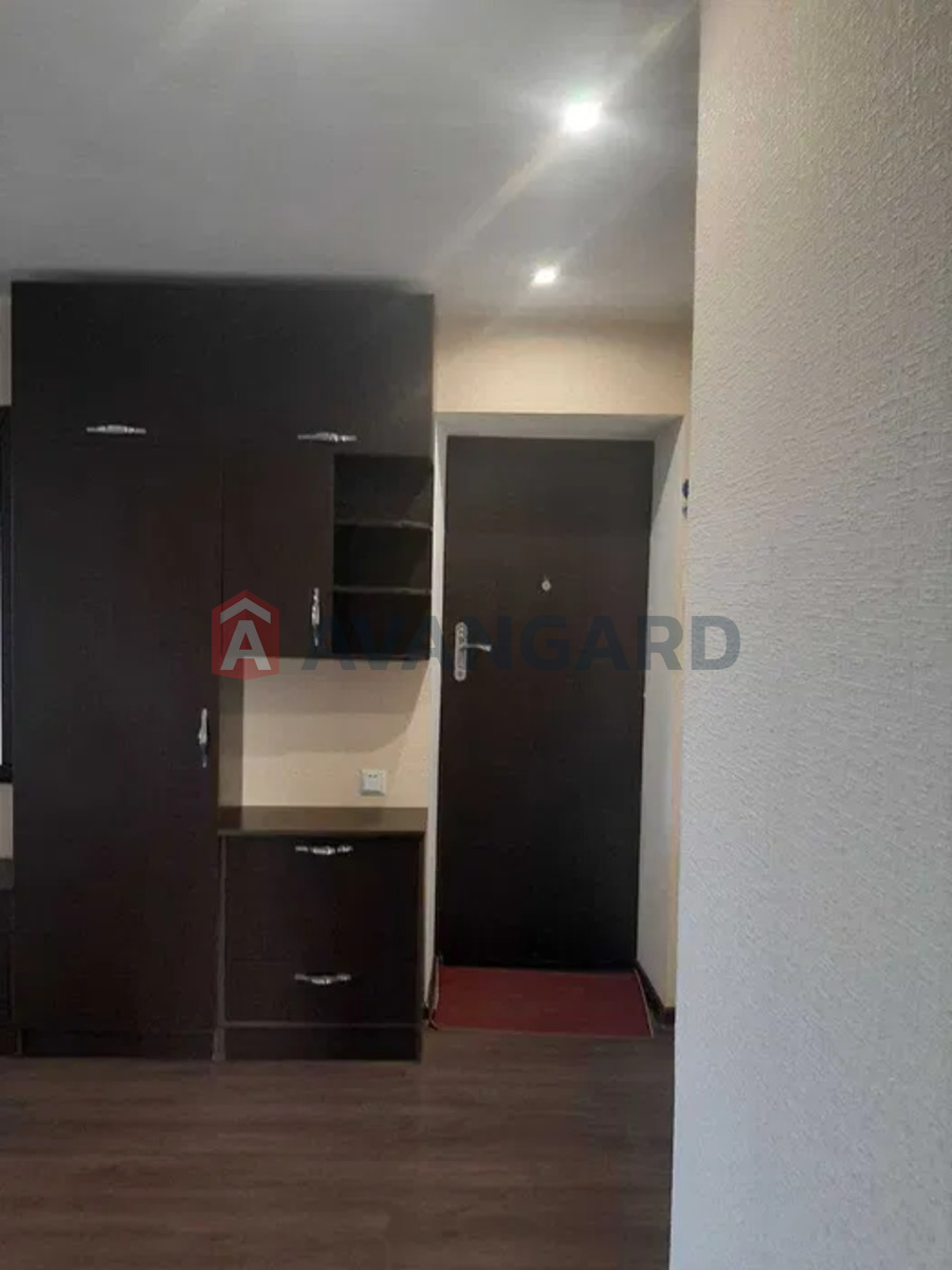 1 ����. ��������, 43/-/6 ��. �., 6/9 ���� ���� 3