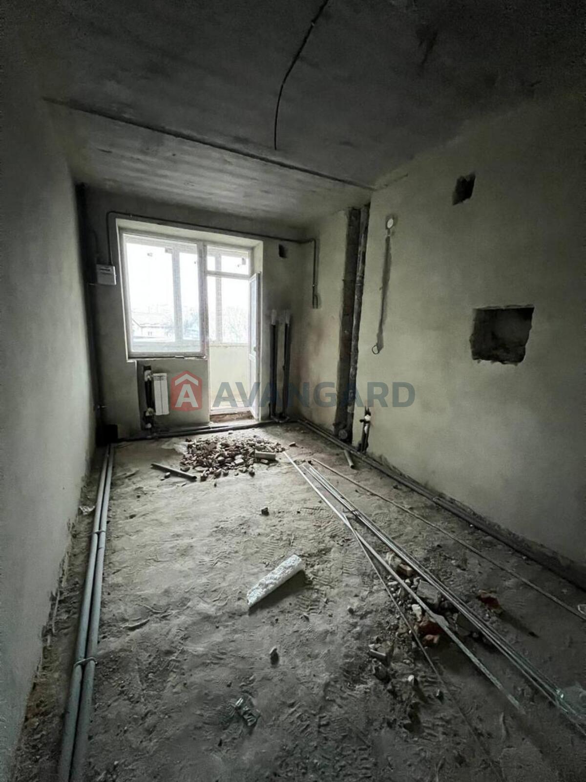 2 ��. ��������, 70/50/14 ��. �., 9/11 ������ ���� 8