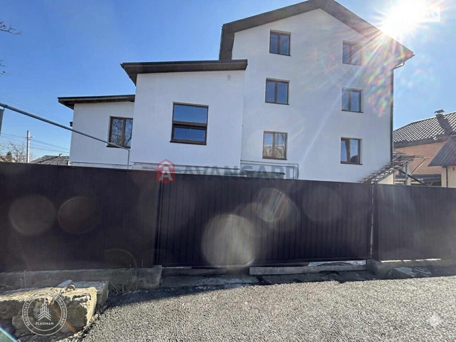 1 ��. ��������, 48/-/15 ��. �., 2/3 ������ ���� 1