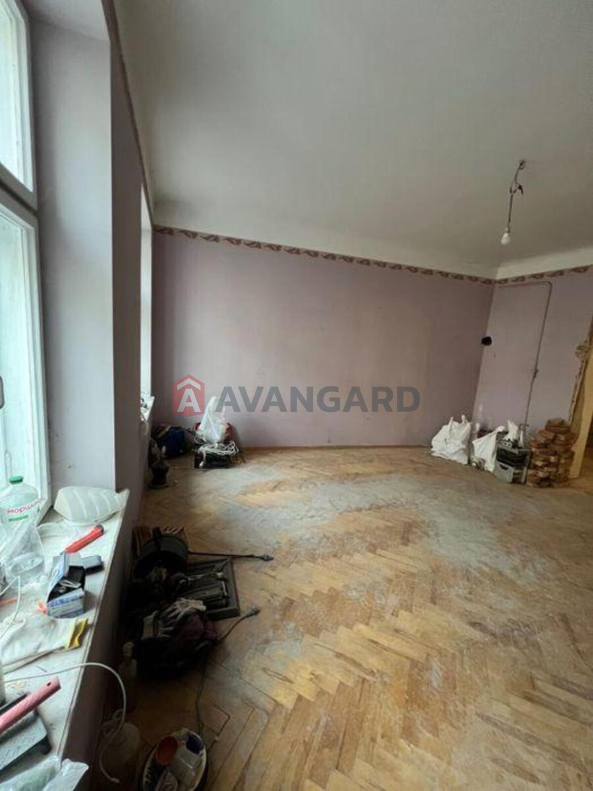 2 ��. ��������, 53/-/10 ��. �., 3/3 ������ ���� 14