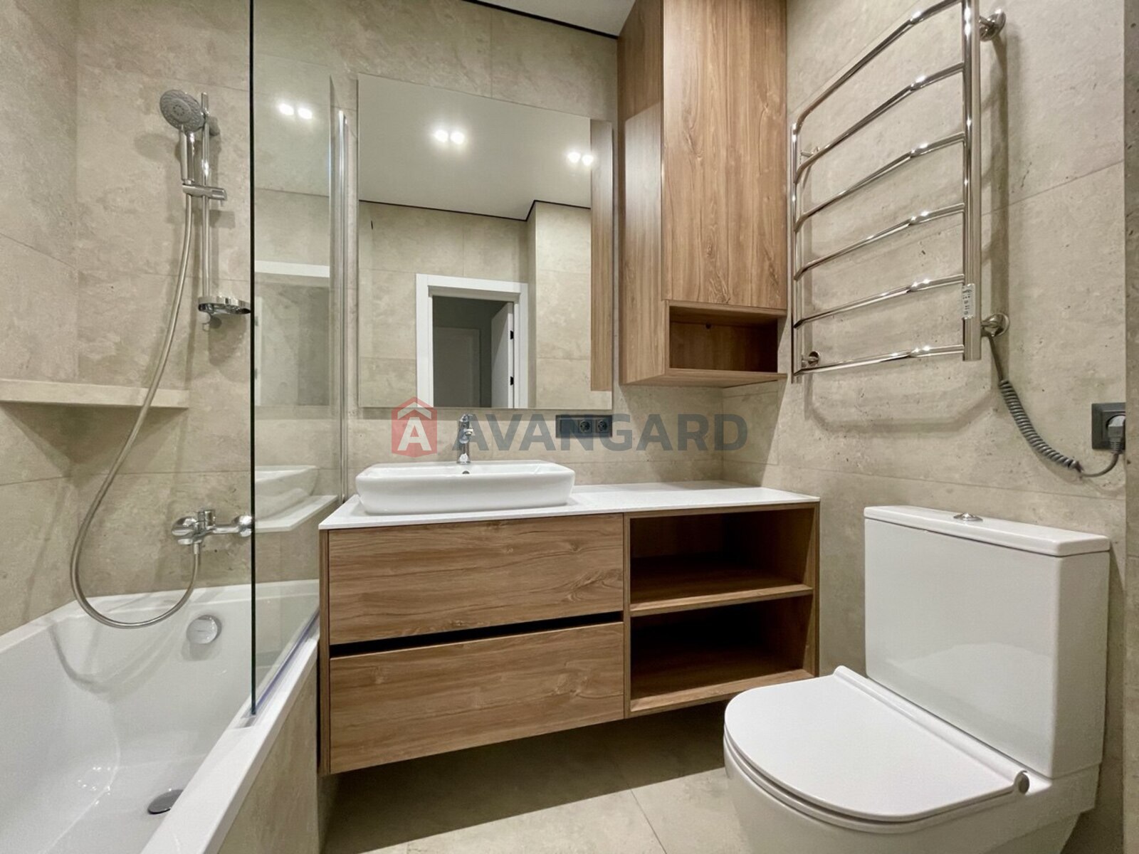 2 ��. ��������, 77,4/-/14,5 ��. �., 10/17 ������ ���� 17