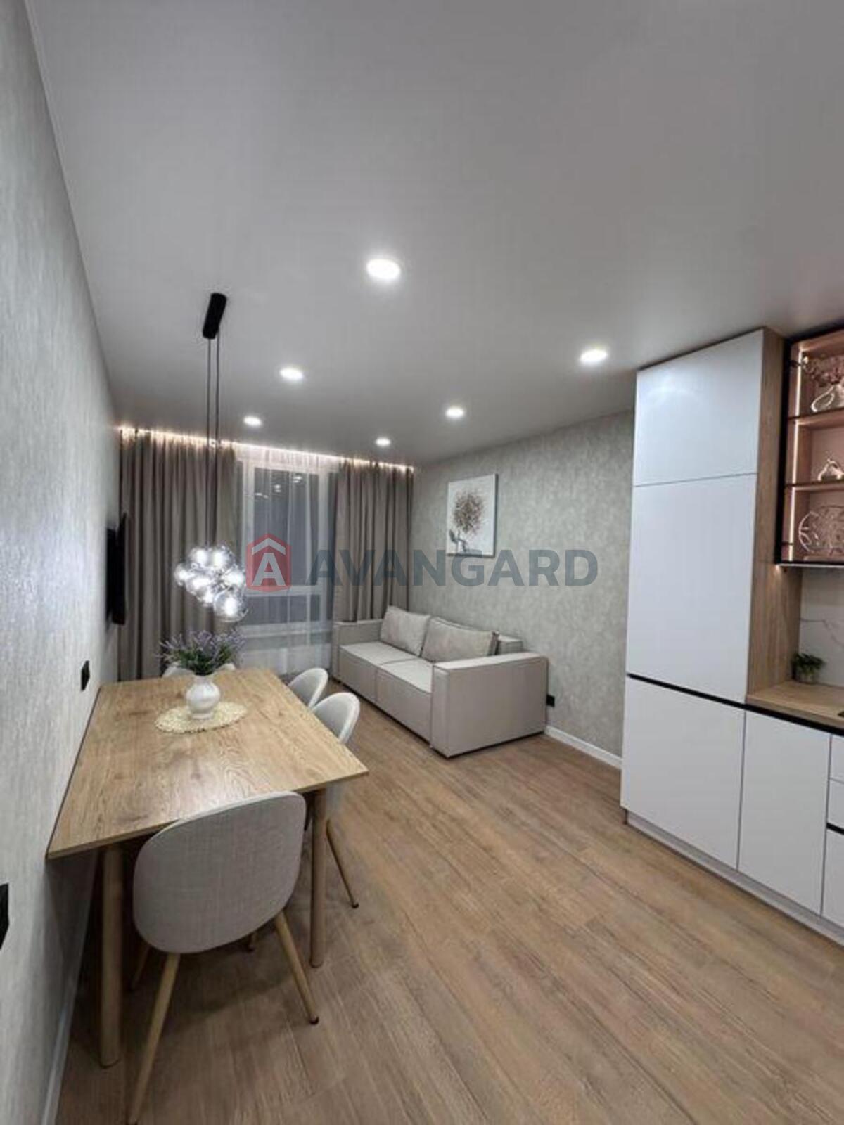 1 ��. ��������, 43/-/21 ��. �., 17/21 ������ ���� 2