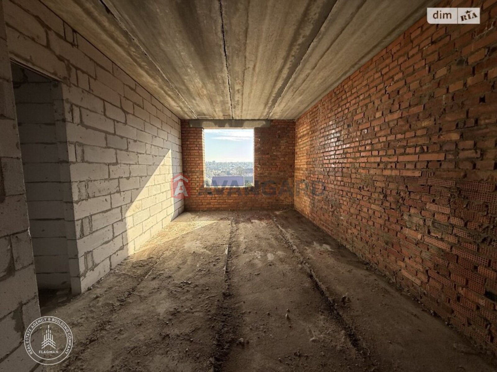 1 ��. ��������, 55/-/- ��. �., 3/4 ������ ���� 5