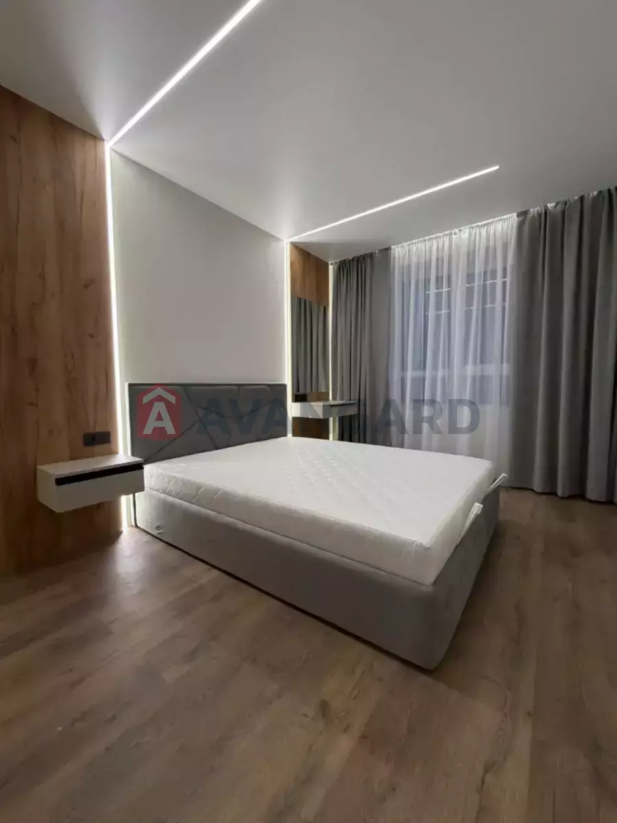 1 ��. ��������, 44/17/15 ��. �., 5/10 ������ ���� 10