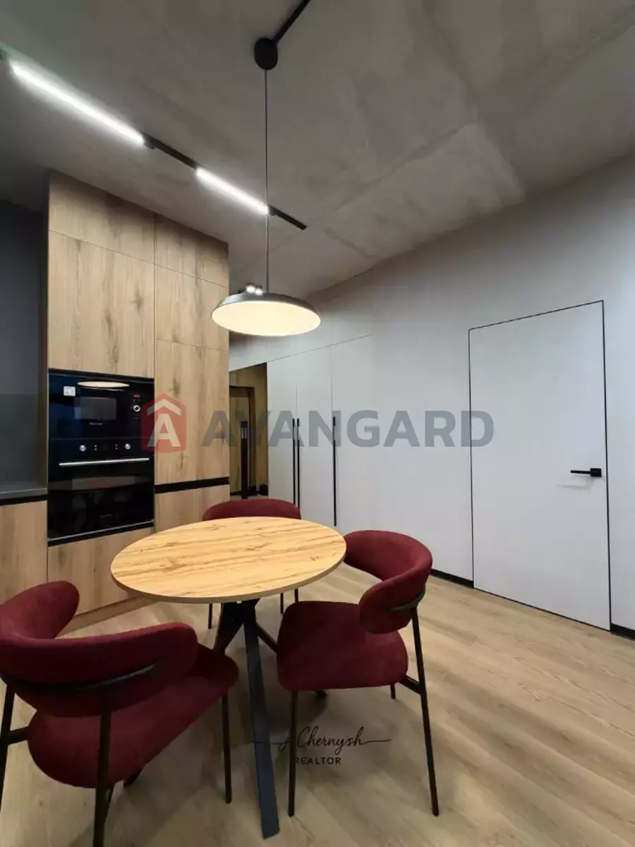 2 ����. ��������, 50/46/- ��. �., 19/24 ���� ���� 12