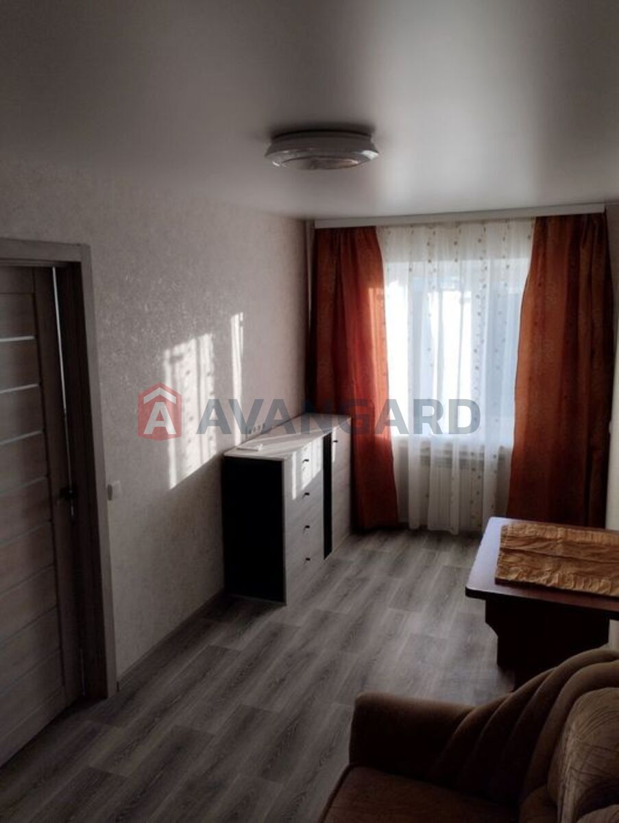 2 ��. ��������, 54/-/8 ��. �., 3/3 ������ ���� 4