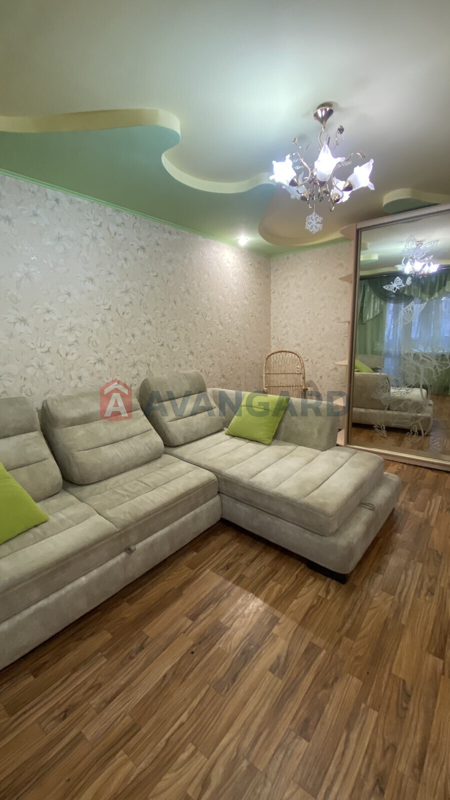 2 ��. ��������, 50/-/8 ��. �., 4/10 ������ ���� 2