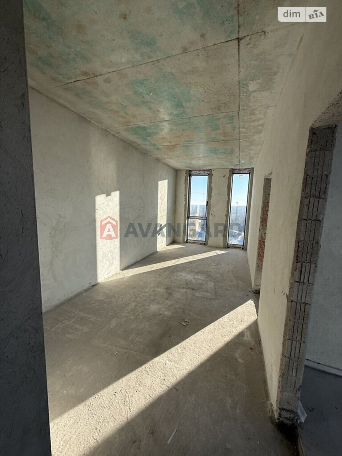 2 ����. ��������, 62/-/26 ��. �., 7/10 ���� ���� 15