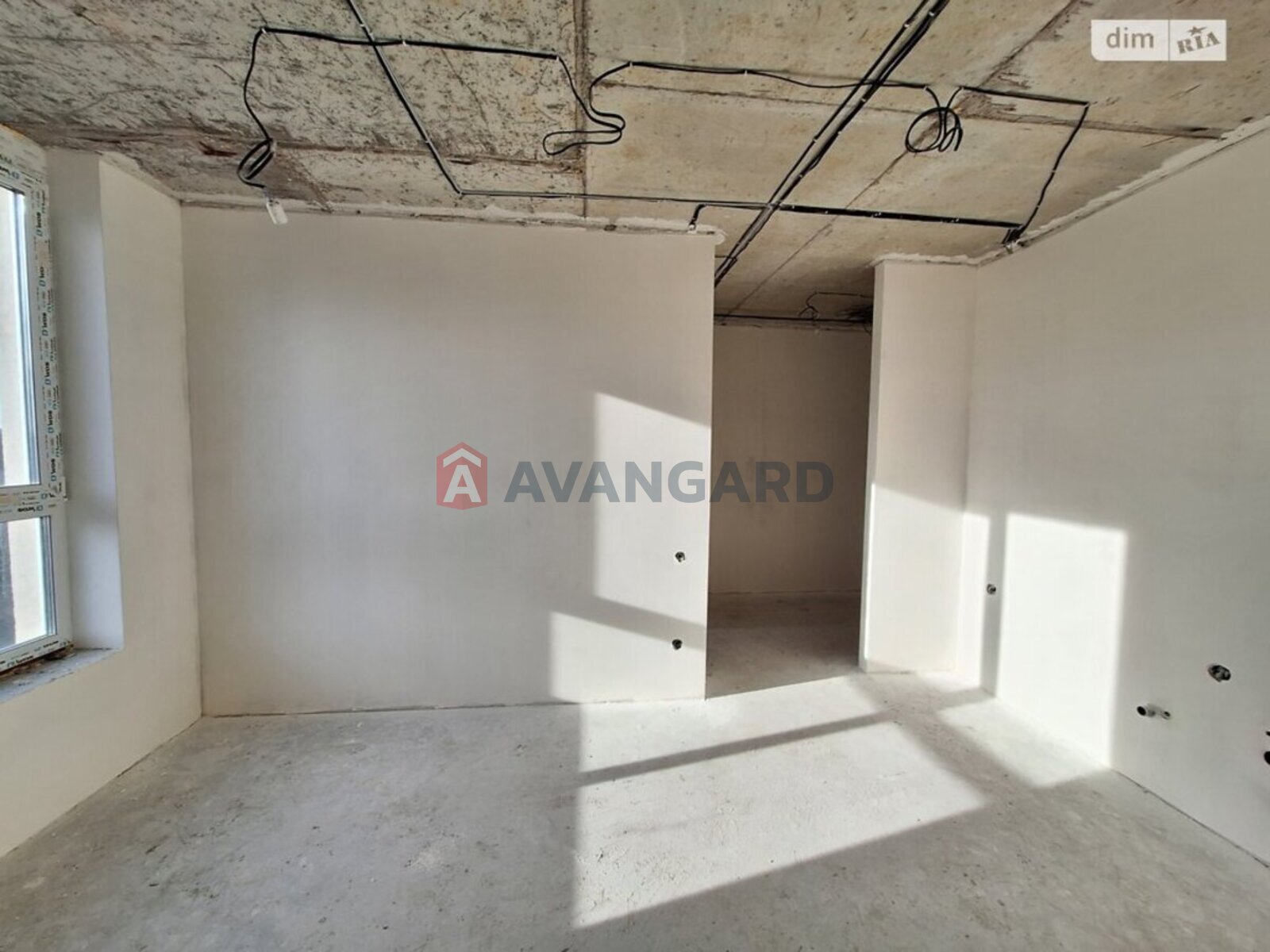 1 ����. ��������, 31/20/8 ��. �., 6/10 ���� ���� 14