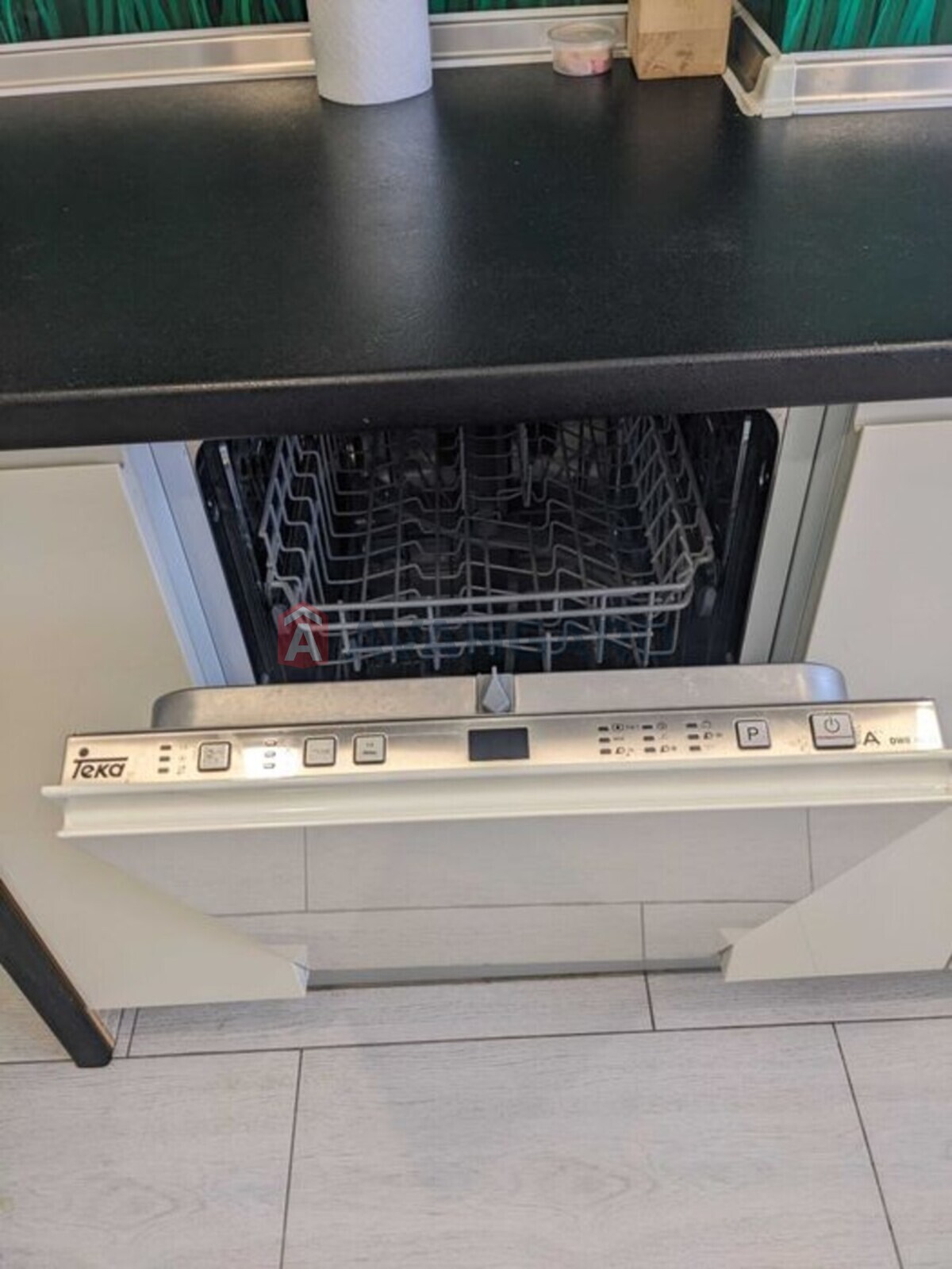 4 . , 102/-/10 . ., 9/10   3