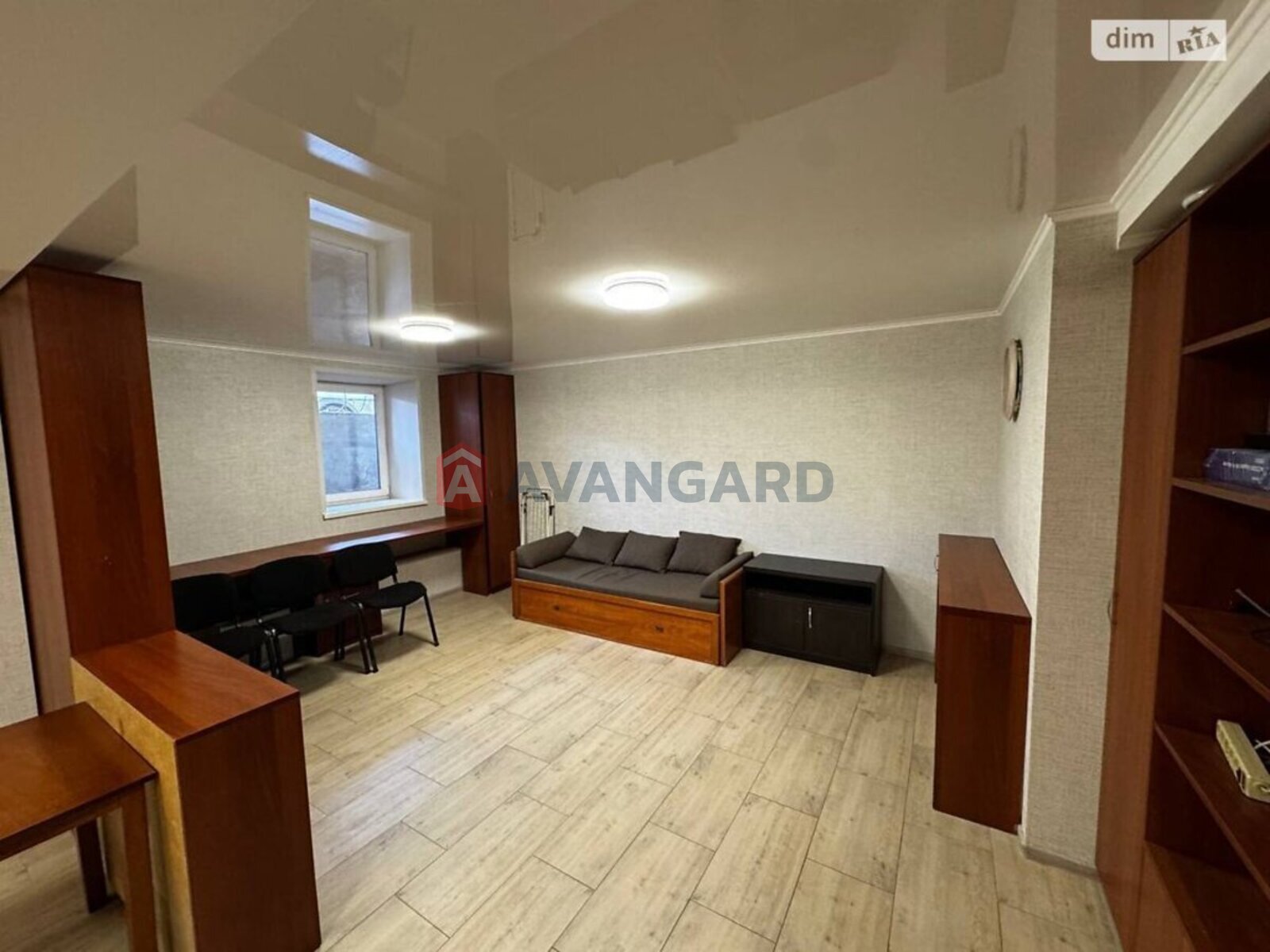 1 ��. ��������, 36/-/11 ��. �., 1/9 ������ ���� 5