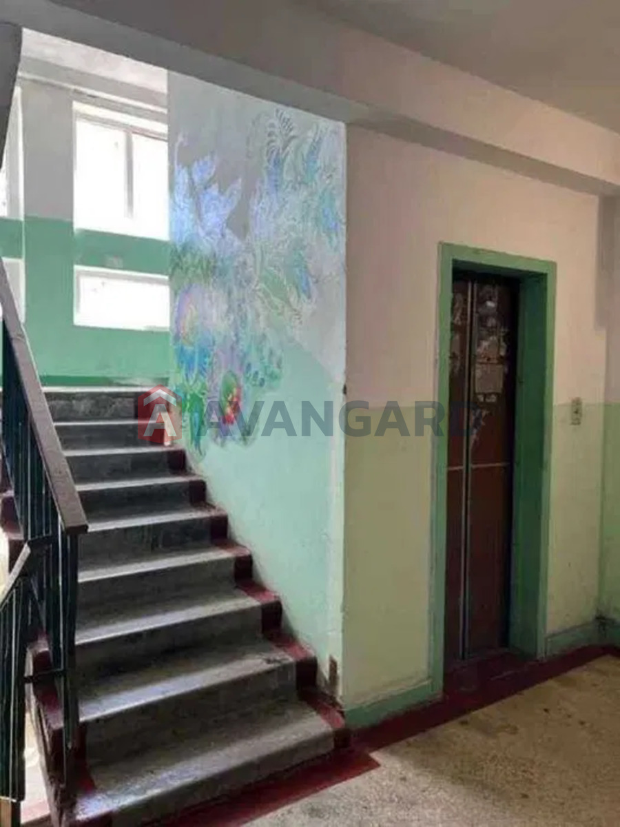 1 ����. ��������, 35/-/7 ��. �., 8/9 ���� ���� 13