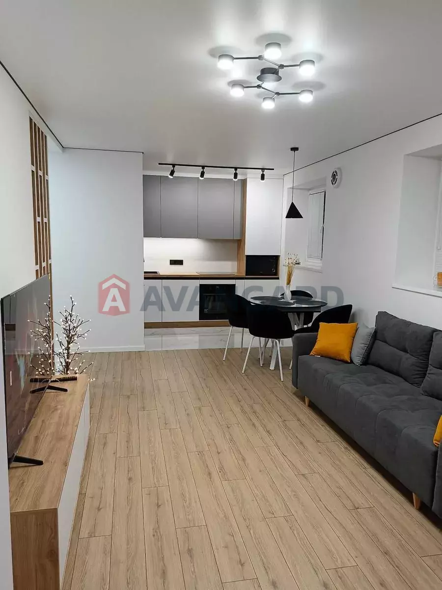 1 ����. ��������, 37/-/9 ��. �., 1/9 ���� ���� 9