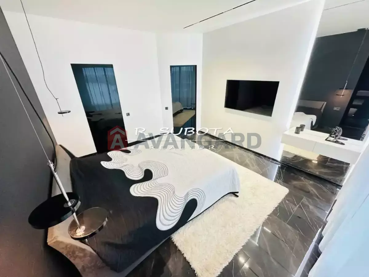 2 ��. ��������, 92/-/- ��. �., 14/25 ������ ���� 7