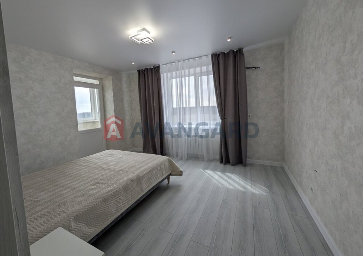 2 ��. ��������, 72/35/14 ��. �., 7/8 ������ ���� 9