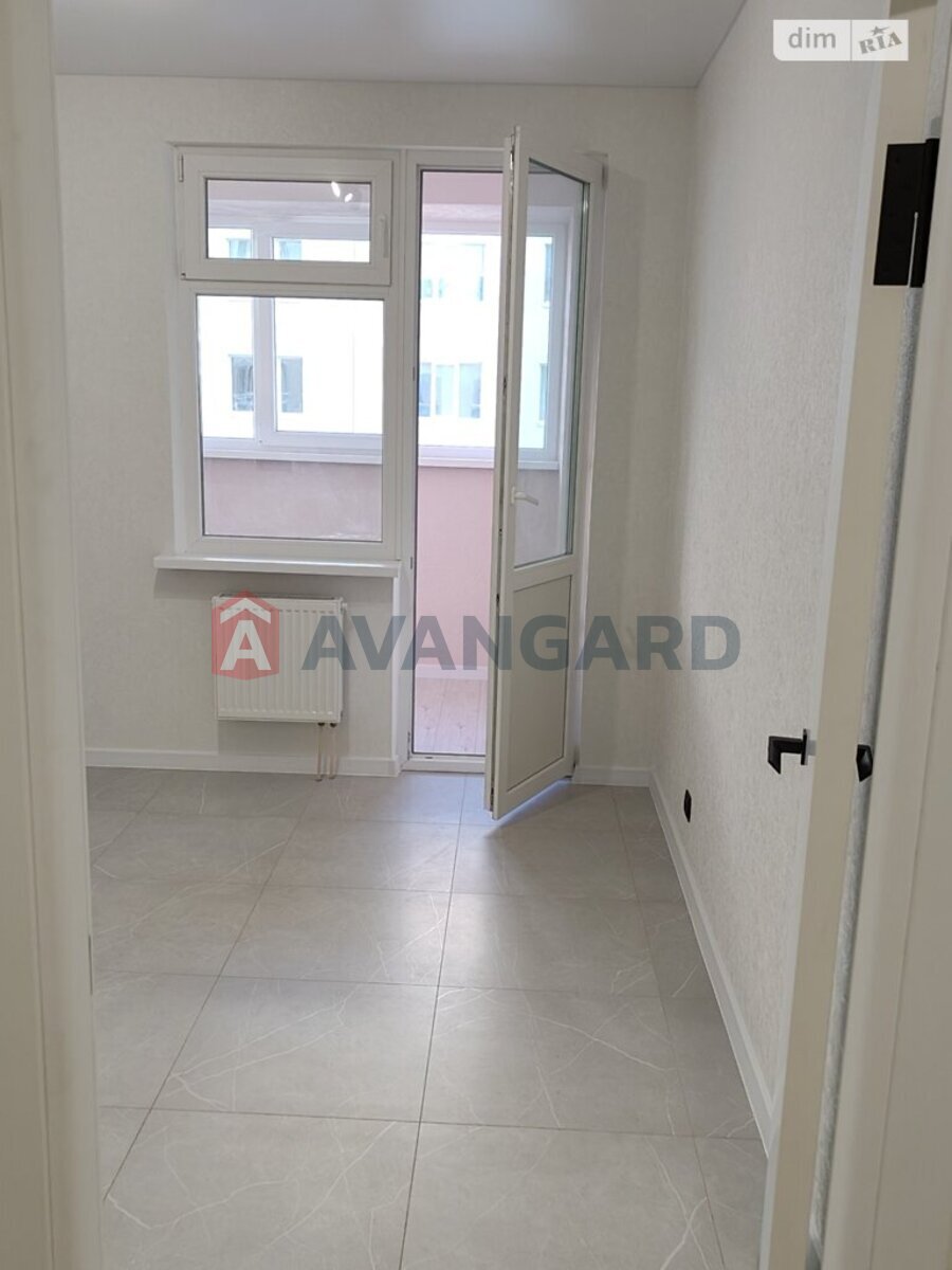 1 ��. ��������, 45/23/11 ��. �., 8/10 ������ ���� 6