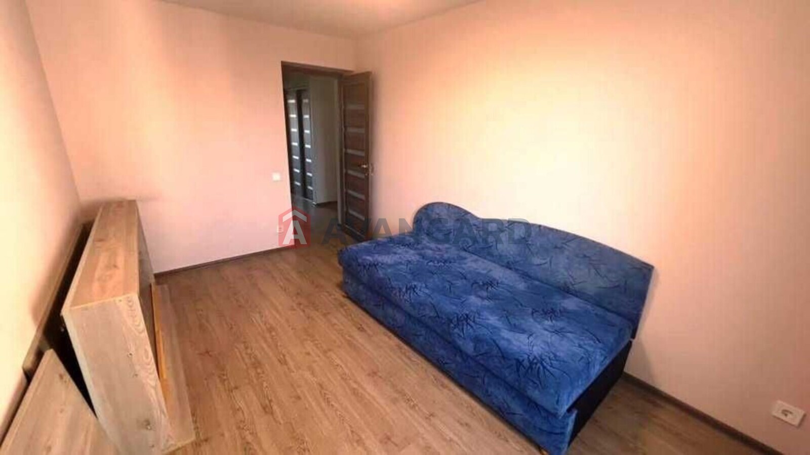 3 ��. ��������, 62/-/8 ��. �., 9/9 ������ ���� 13