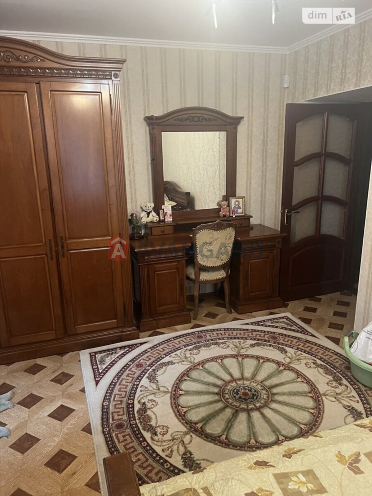 4 . , 98/-/8 . ., 4/12   9