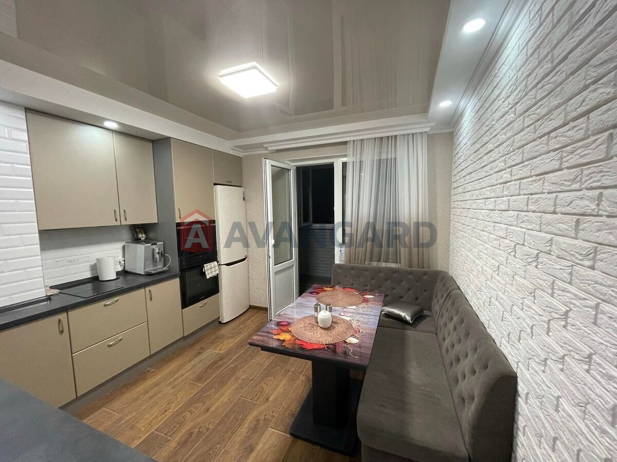 2 ��. ��������, 78/ 38 / 15 ��. �., 23/25 ������ ���� 7