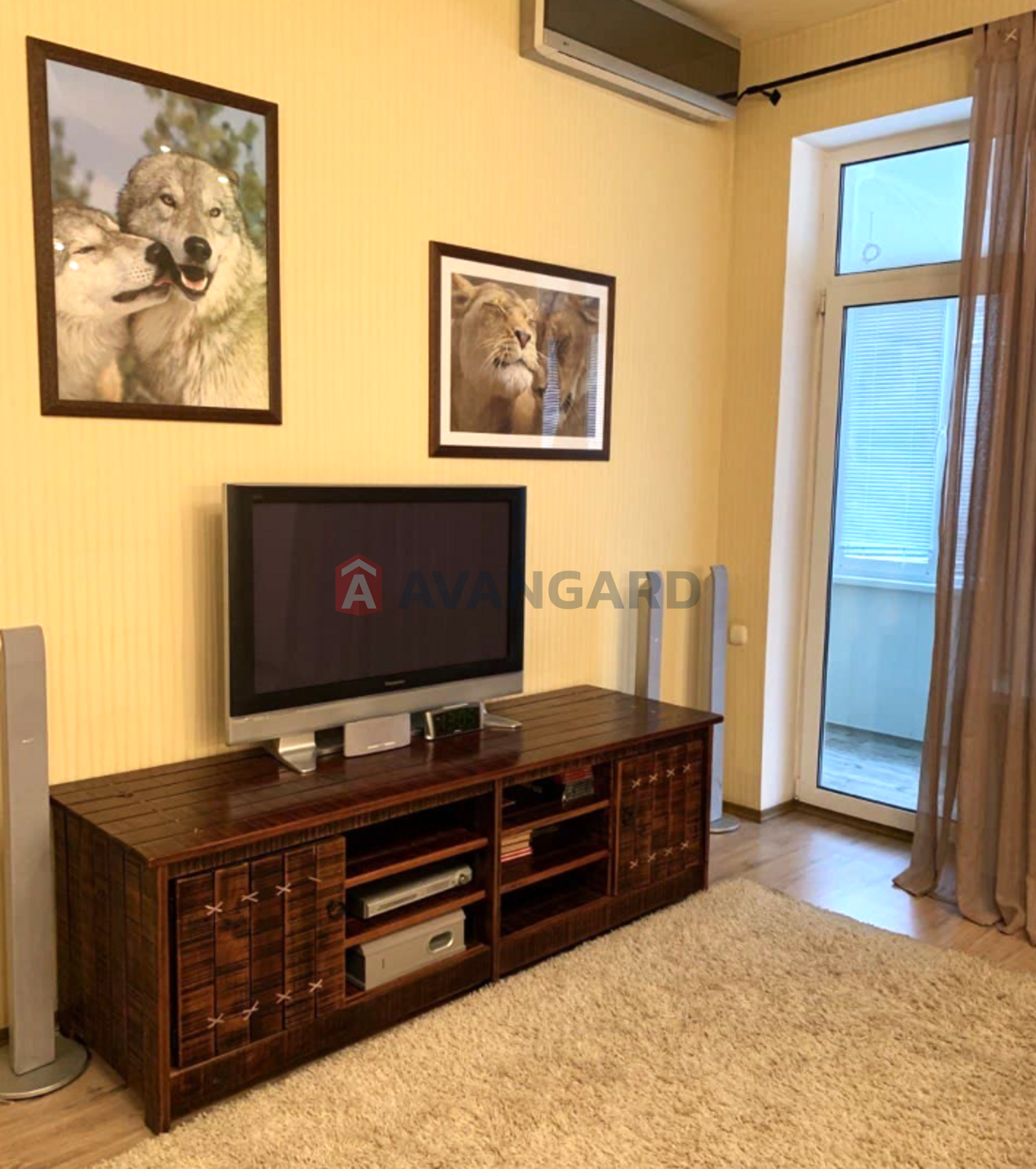 5 ��. ��������, 170/-/30 ��. �., 2/3 ������ ���� 3