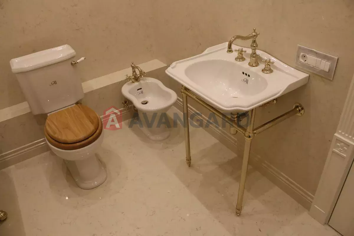 4 ��. ��������, 186/-/19 ��. �., 4/6 ������ ���� 4