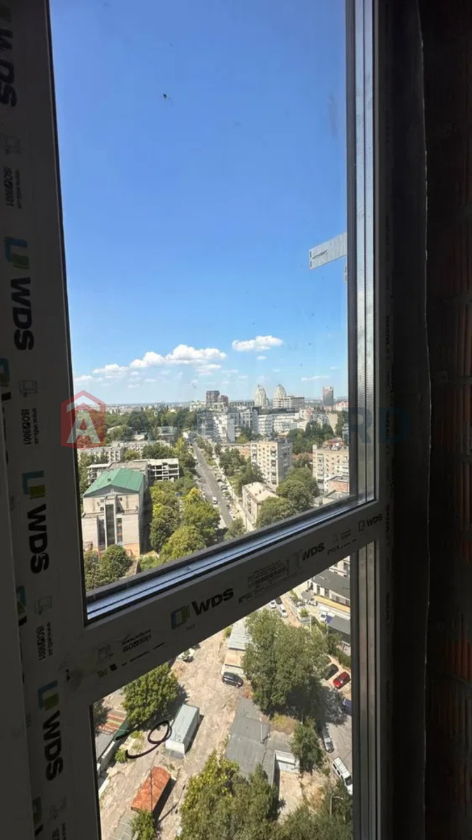 1 ��. ��������, 46/-/8 ��. �., 22/24 ������ ���� 20