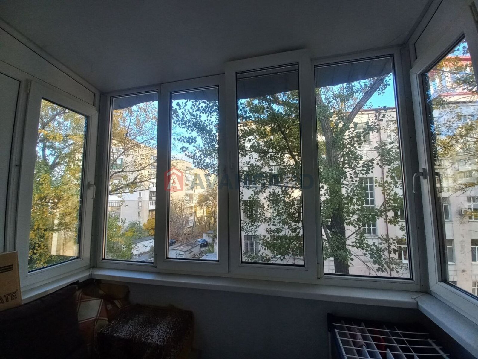 2 . , 52/28/8 . ., 4/5   7