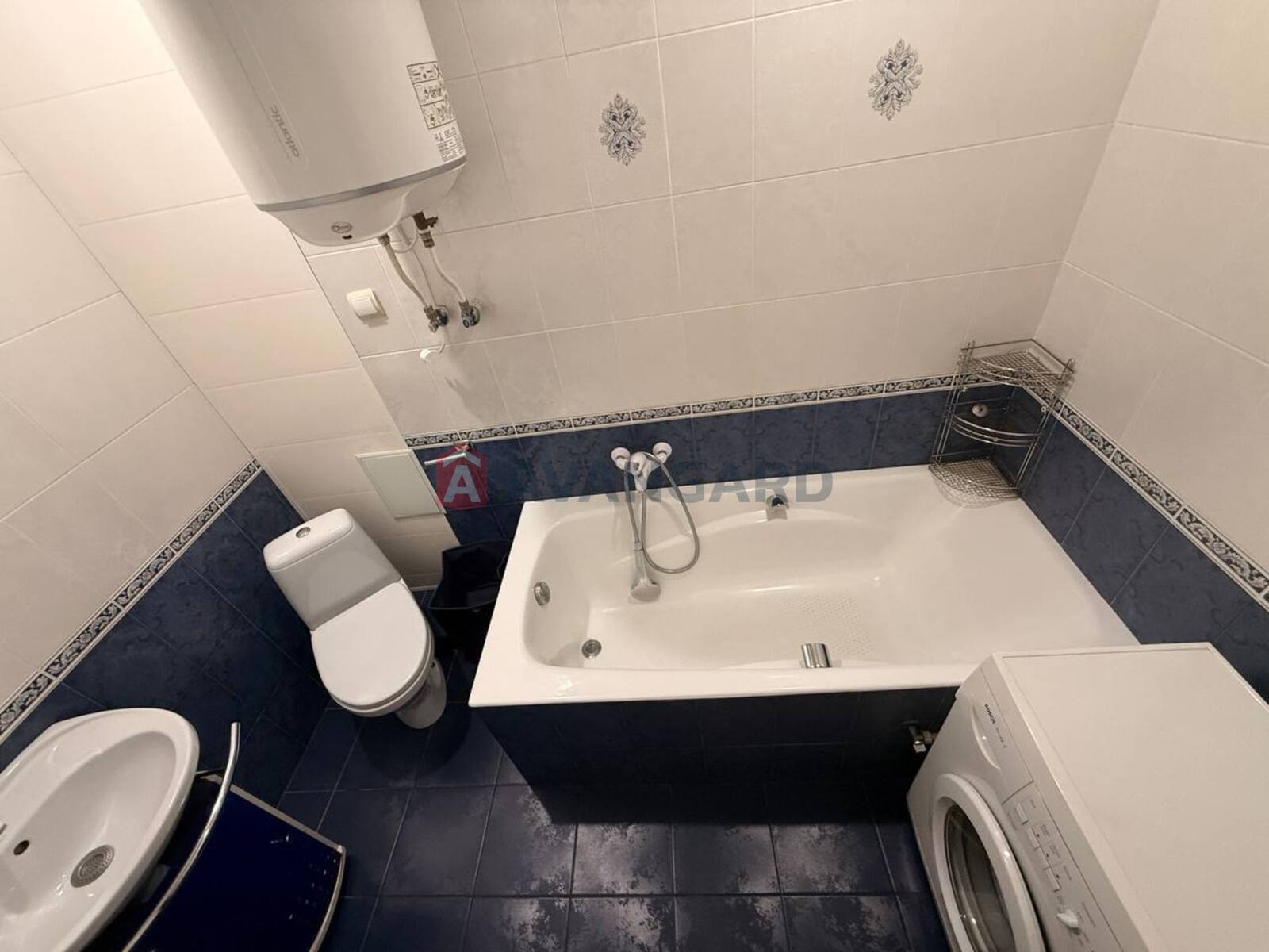 3 ��. ��������, 68/50/16 ��. �., 8/10 ������ ���� 6