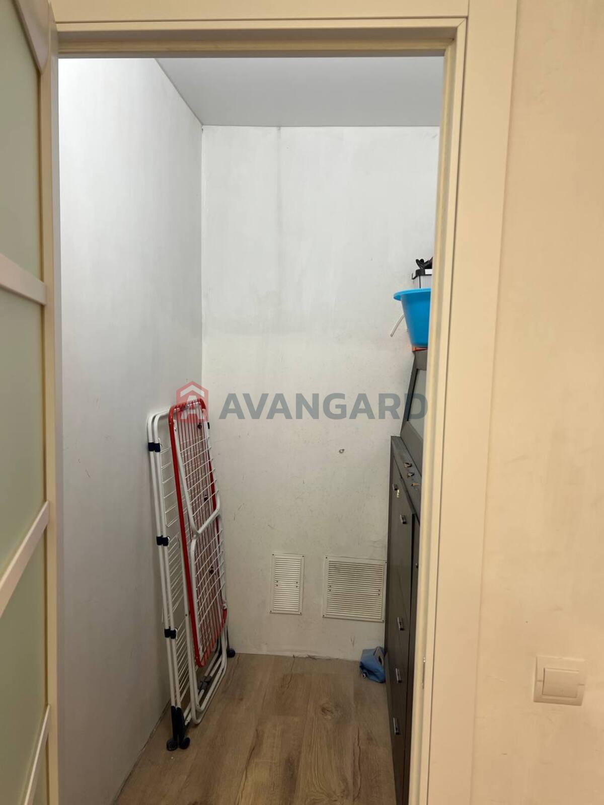 3 ��. ��������, 100/50/15 ��. �., 1/11 ������ ���� 20