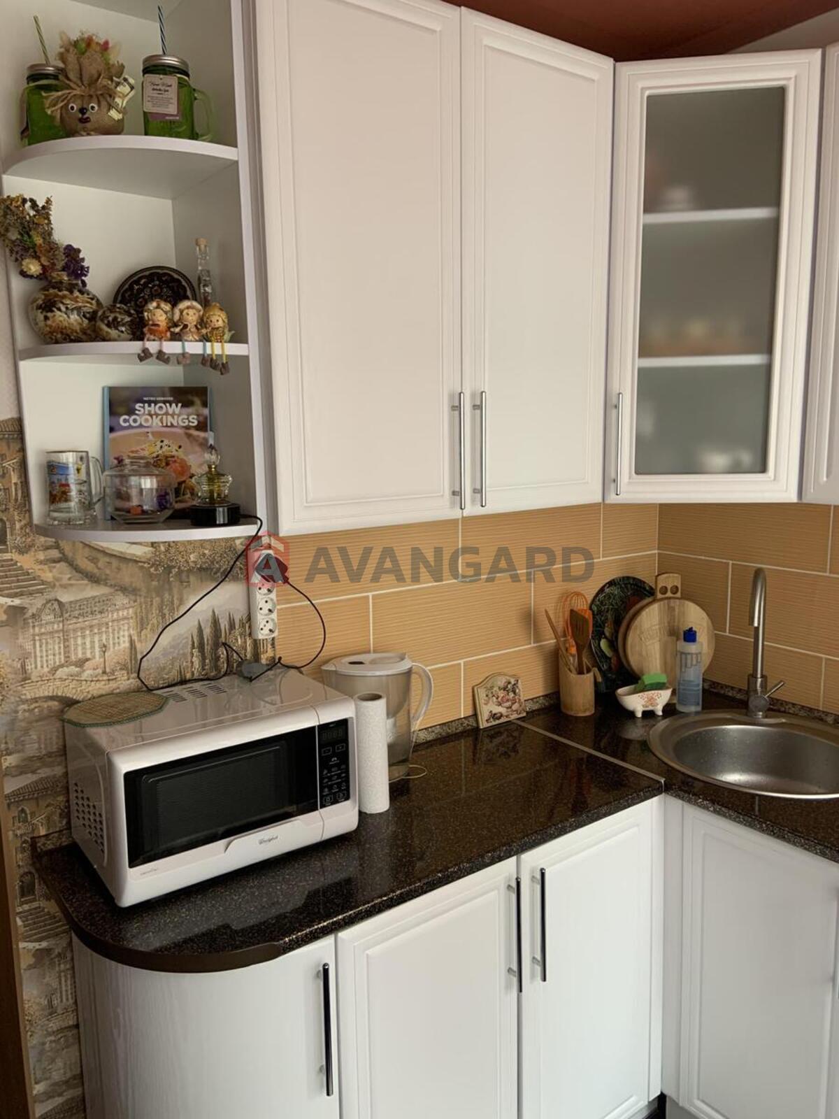 1 ����. ��������, 28/15/6 ��. �., 5/5 ���� ���� 2