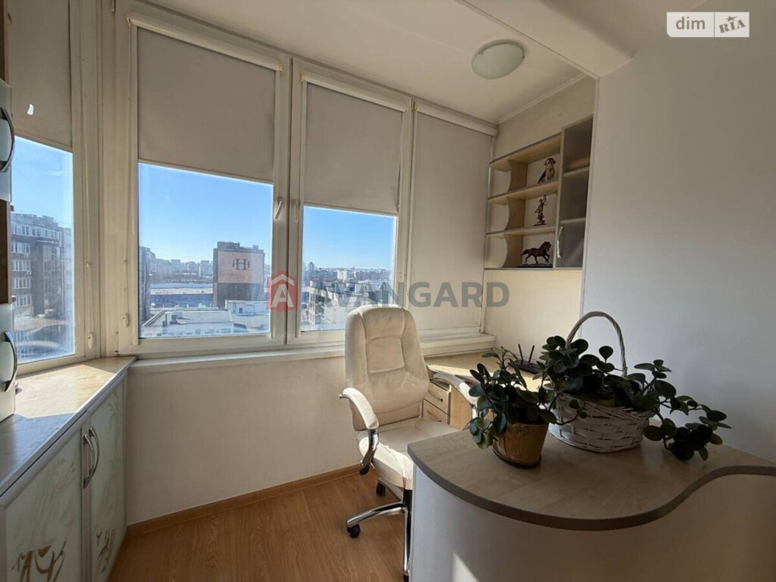 2 ��. ��������, 60/29/10 ��. �., 9/10 ������ ���� 16