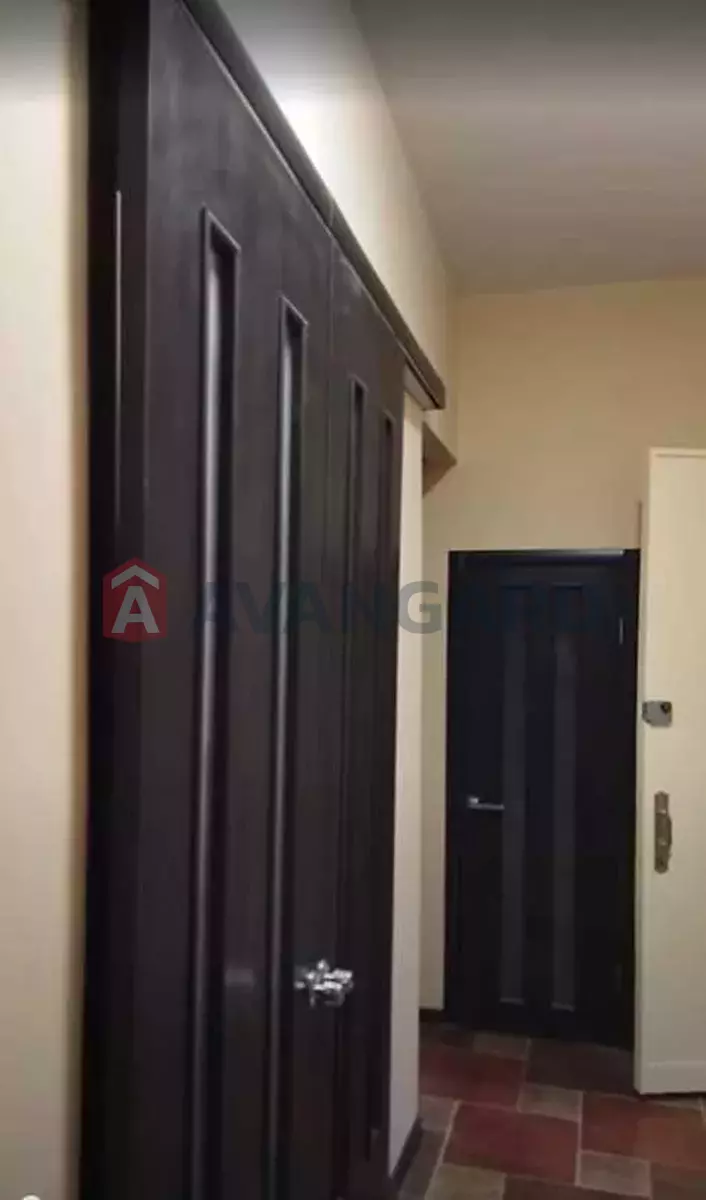 2 ��. ��������, 58/-/9 ��. �., 2/2 ������ ���� 4