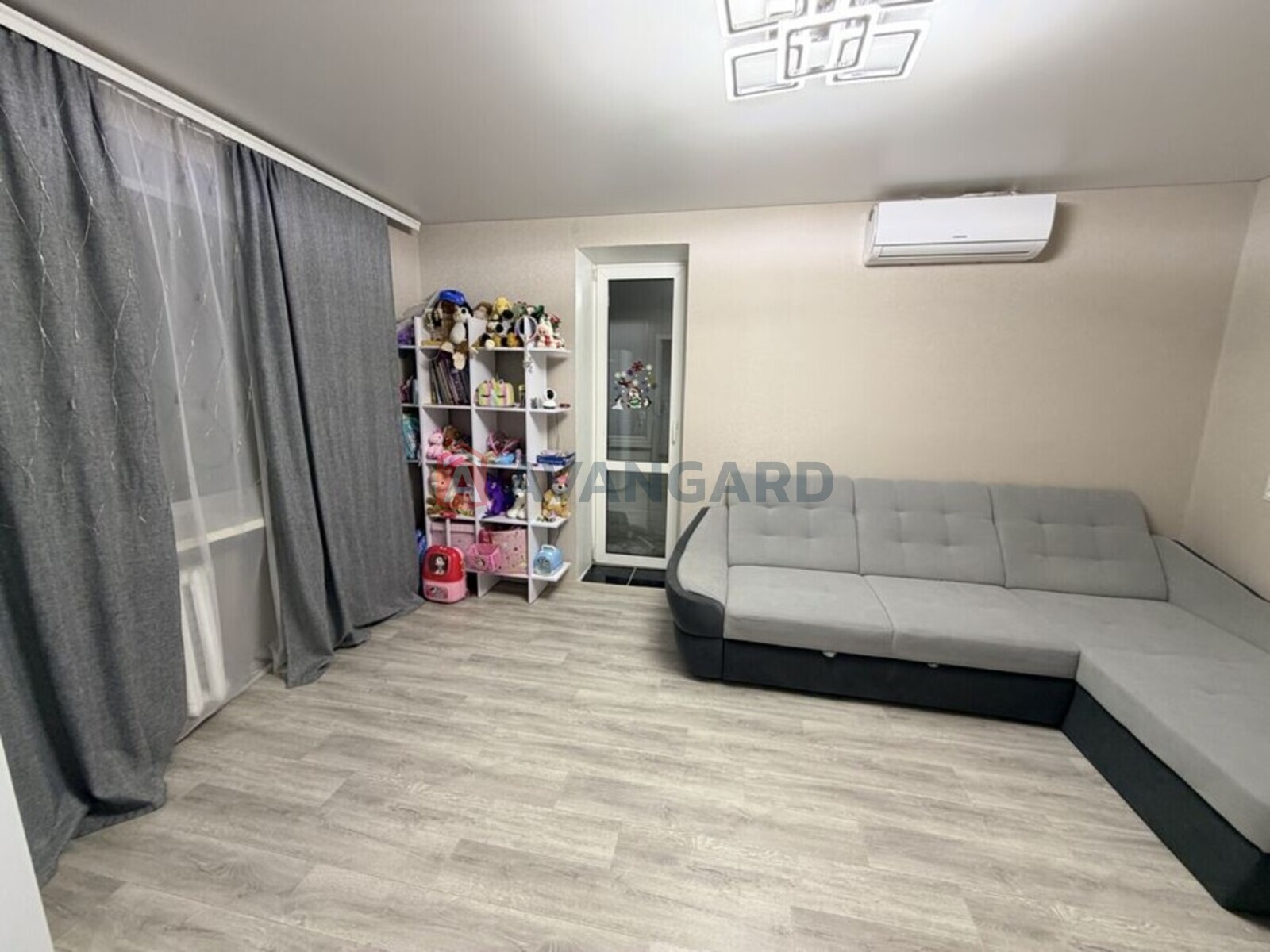 2 ��. ��������, 50/-/7 ��. �., 12/14 ������ ���� 7