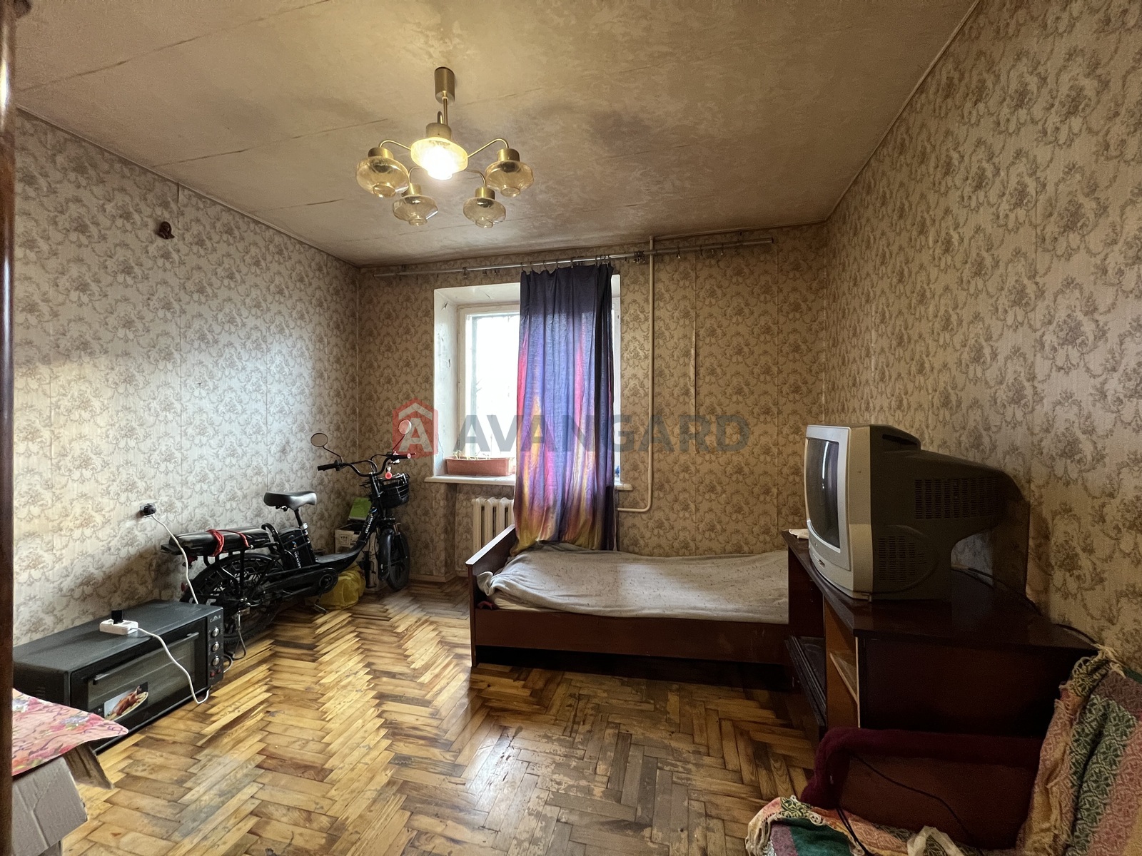 2 ��. ��������, 51/-/8 ��. �., 1/5 ������ ���� 3