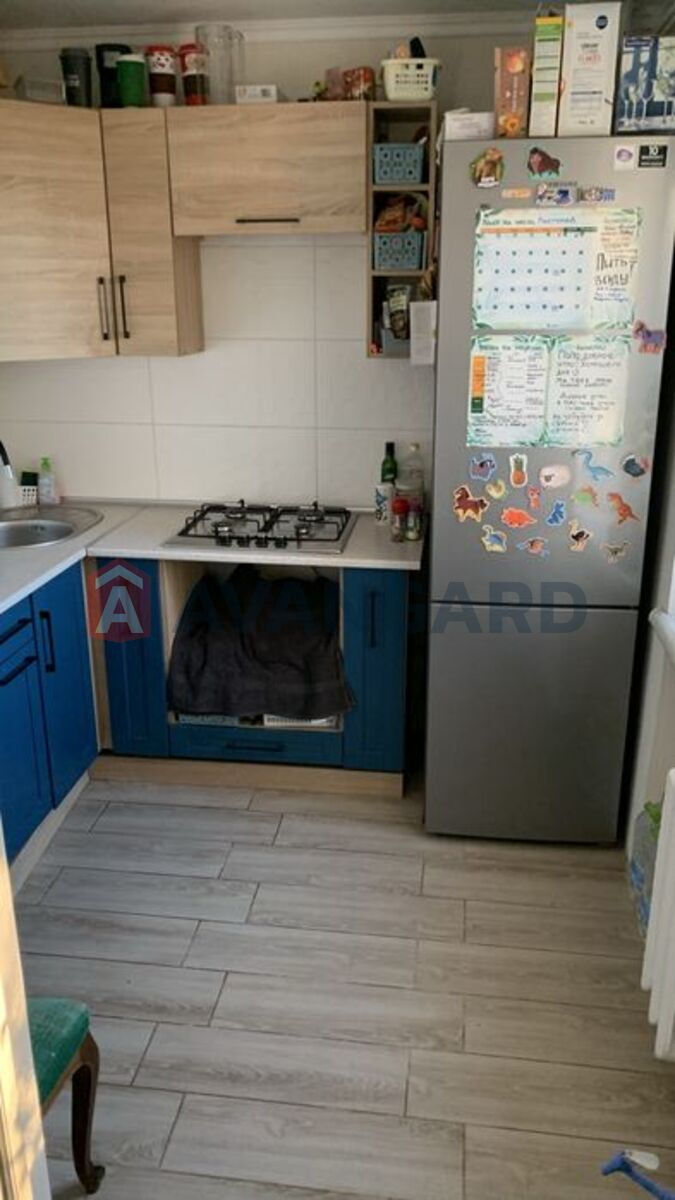 3 ��. ��������, 56/-/6 ��. �., 4/5 ������ ���� 6