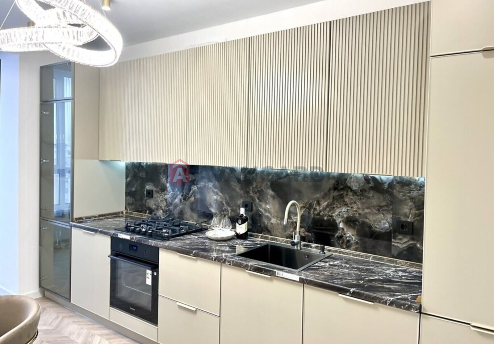 2 ����. ��������, 72/35/19 ��. �., 8/10 ���� ���� 3