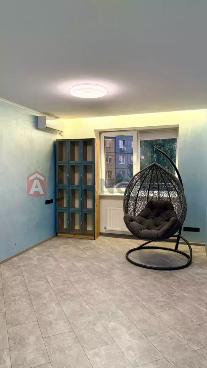 2 ��. ��������, 79/-/30 ��. �., 2/12 ������ ���� 4