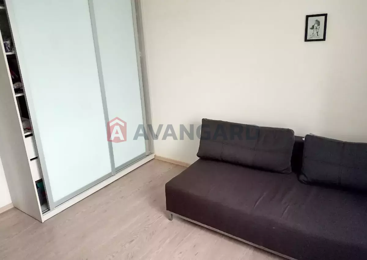 2 ��. ��������, 74/-/26 ��. �., 6/15 ������ ���� 4