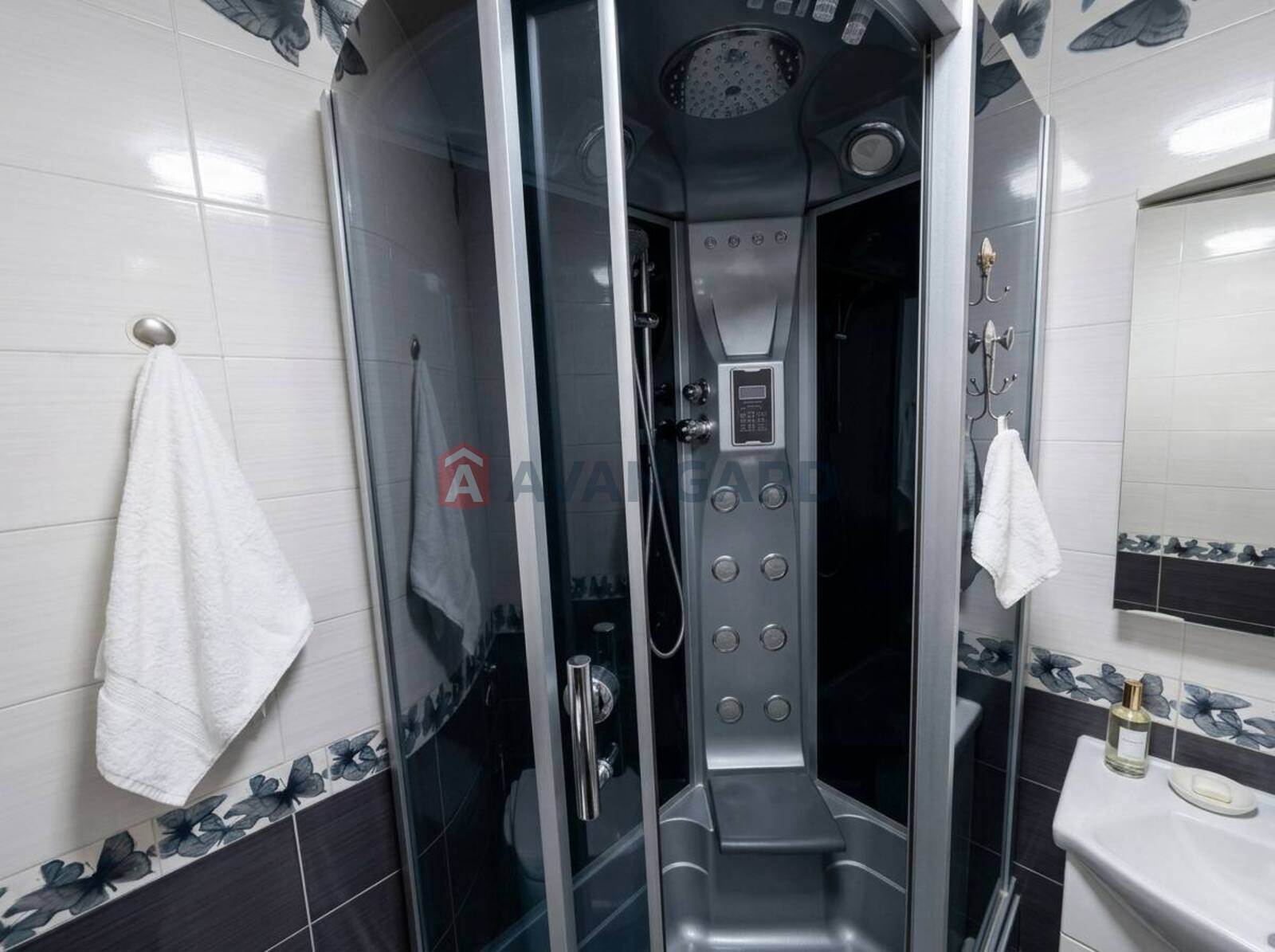 3 ����. ��������, 60/37/5 ��. �., 1/5 ���� ���� 6