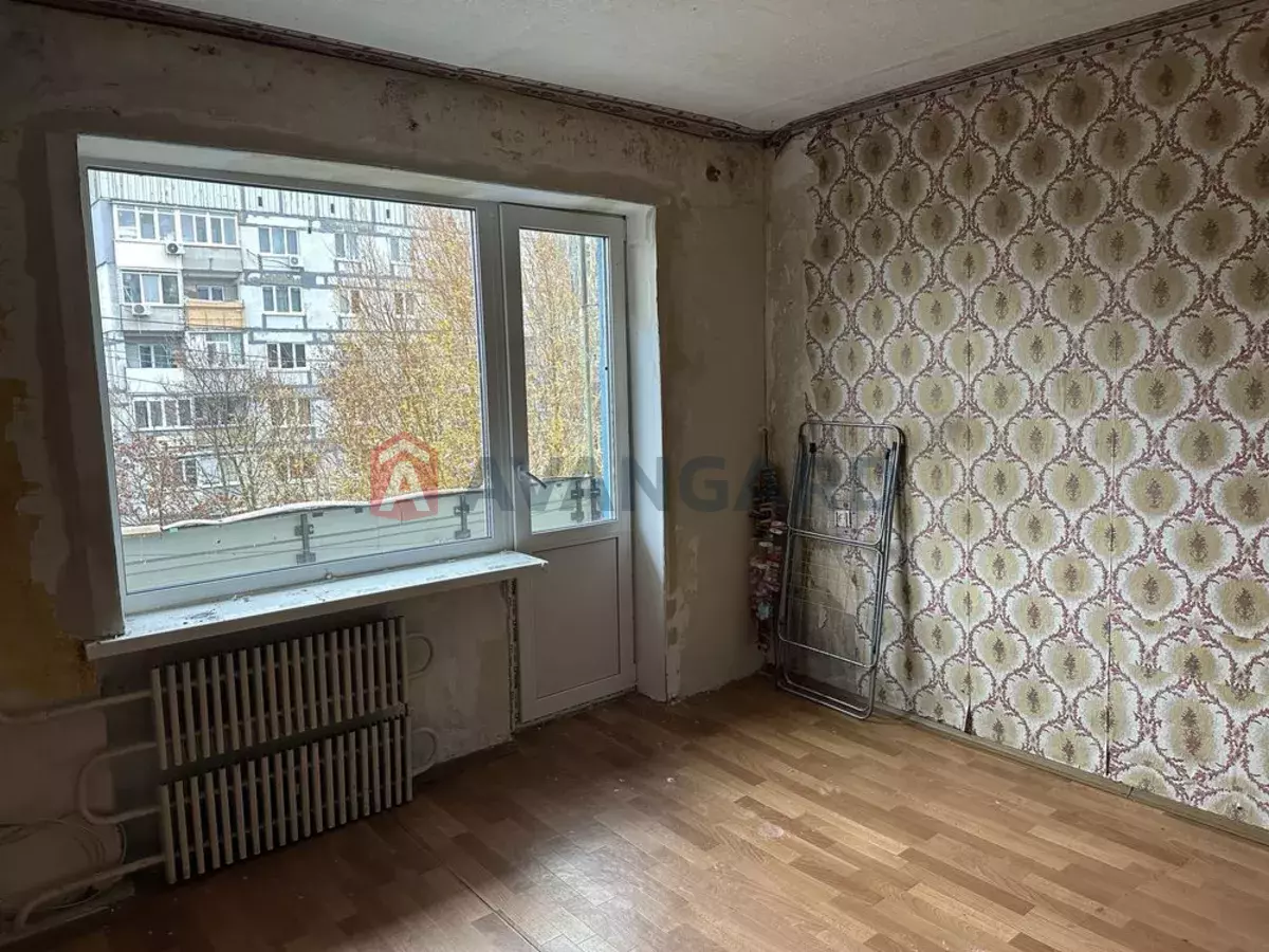 3 . , 67/-/7 . ., 7/9   4