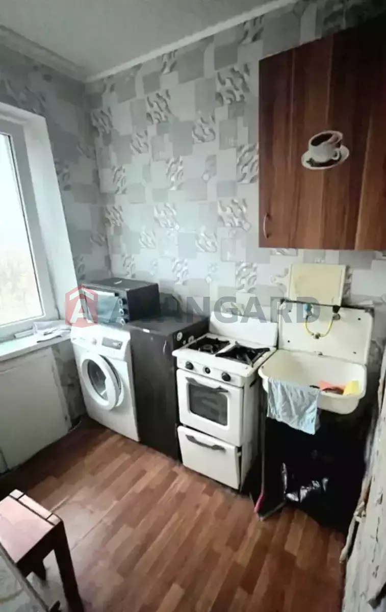 1 ��. ��������, 22/-/5 ��. �., 9/9 ������ ���� 6