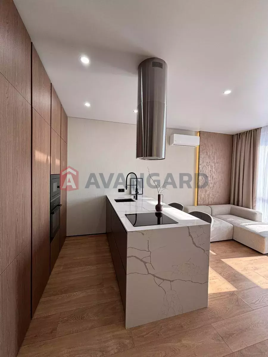 2 ��. ��������, 41/-/20 ��. �., 10/24 ������ ���� 1