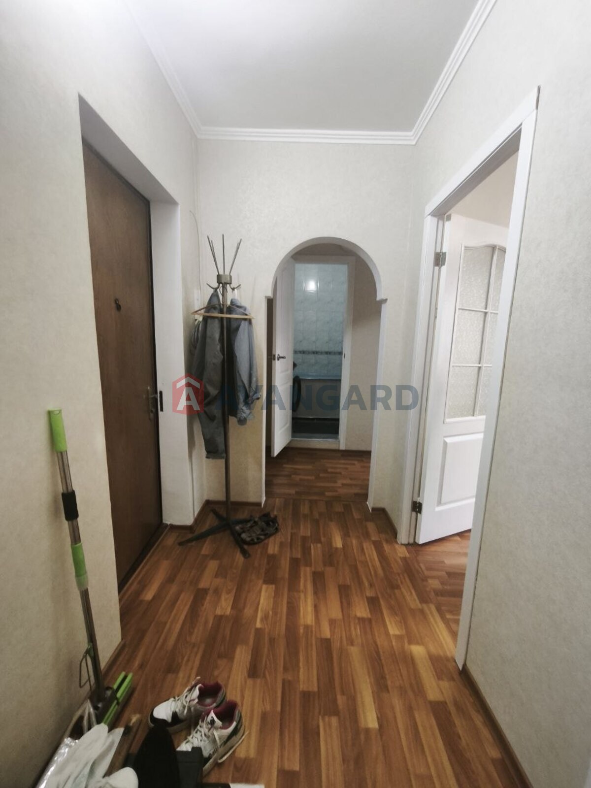 2 ��. ��������, 52/-/7 ��. �., 4/10 ������ ���� 12