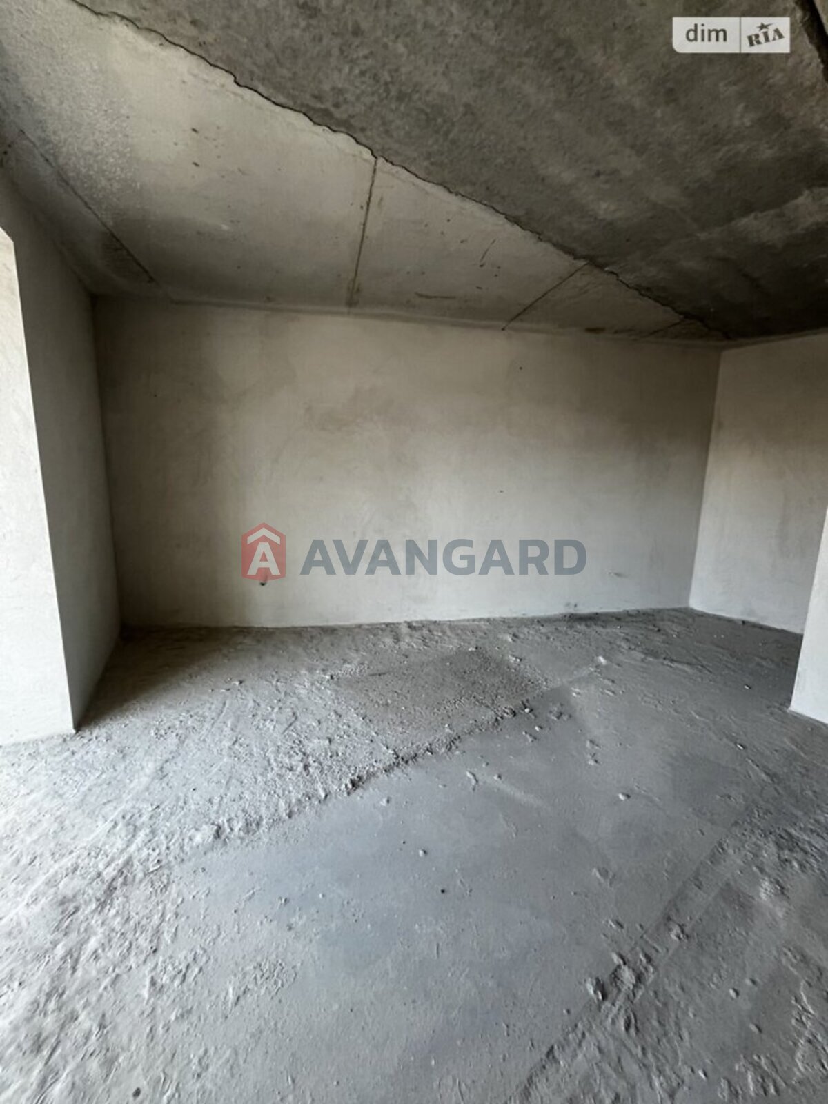 2 ��. ��������, 77/51/- ��. �., 3/10 ������ ���� 14