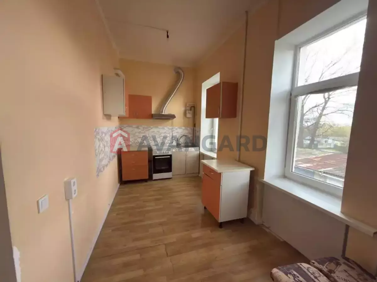 3 ��. ��������, 52/-/- ��. �., 2/2 ������ ���� 3