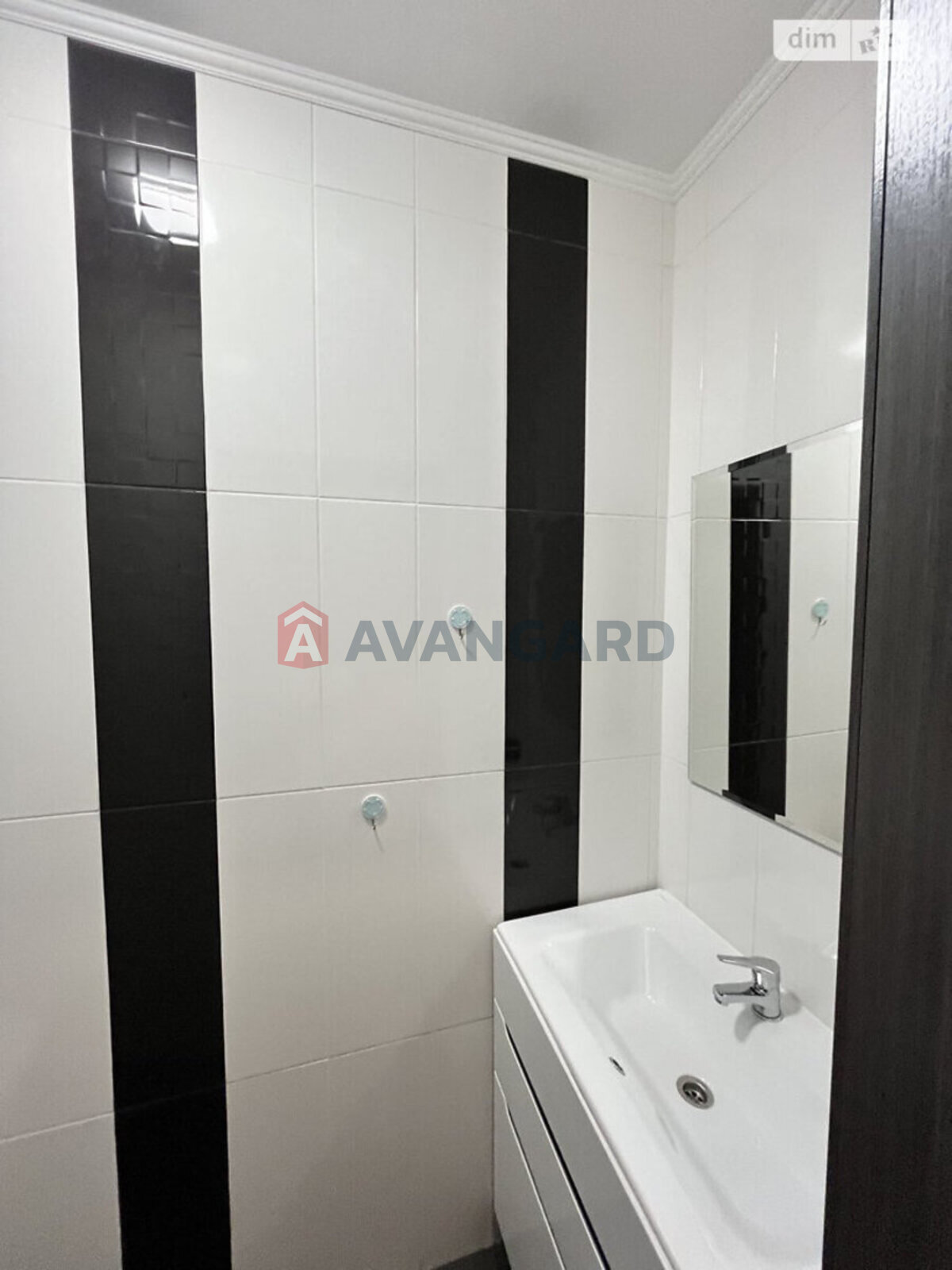 2 ����. ��������, 67/-/- ��. �., 1/8 ���� ���� 9