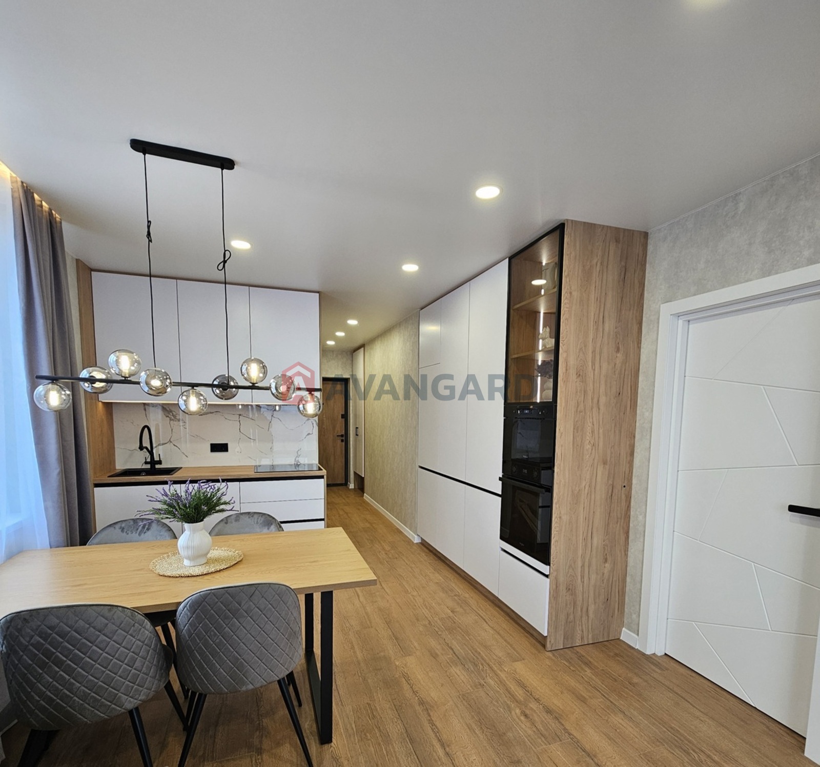 1 ��. ��������, 43/13/23 ��. �., 15/20 ������ ���� 1