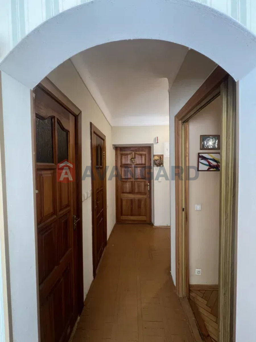 2 . , 56/-/7 . ., 2/4   4