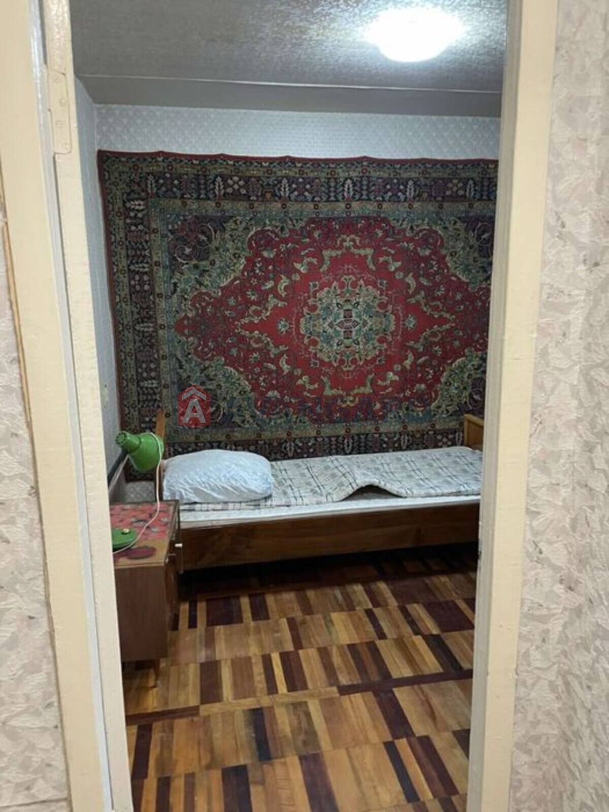 4 ����. ��������, 82/-/7 ��. �., 4/12 ���� ���� 7