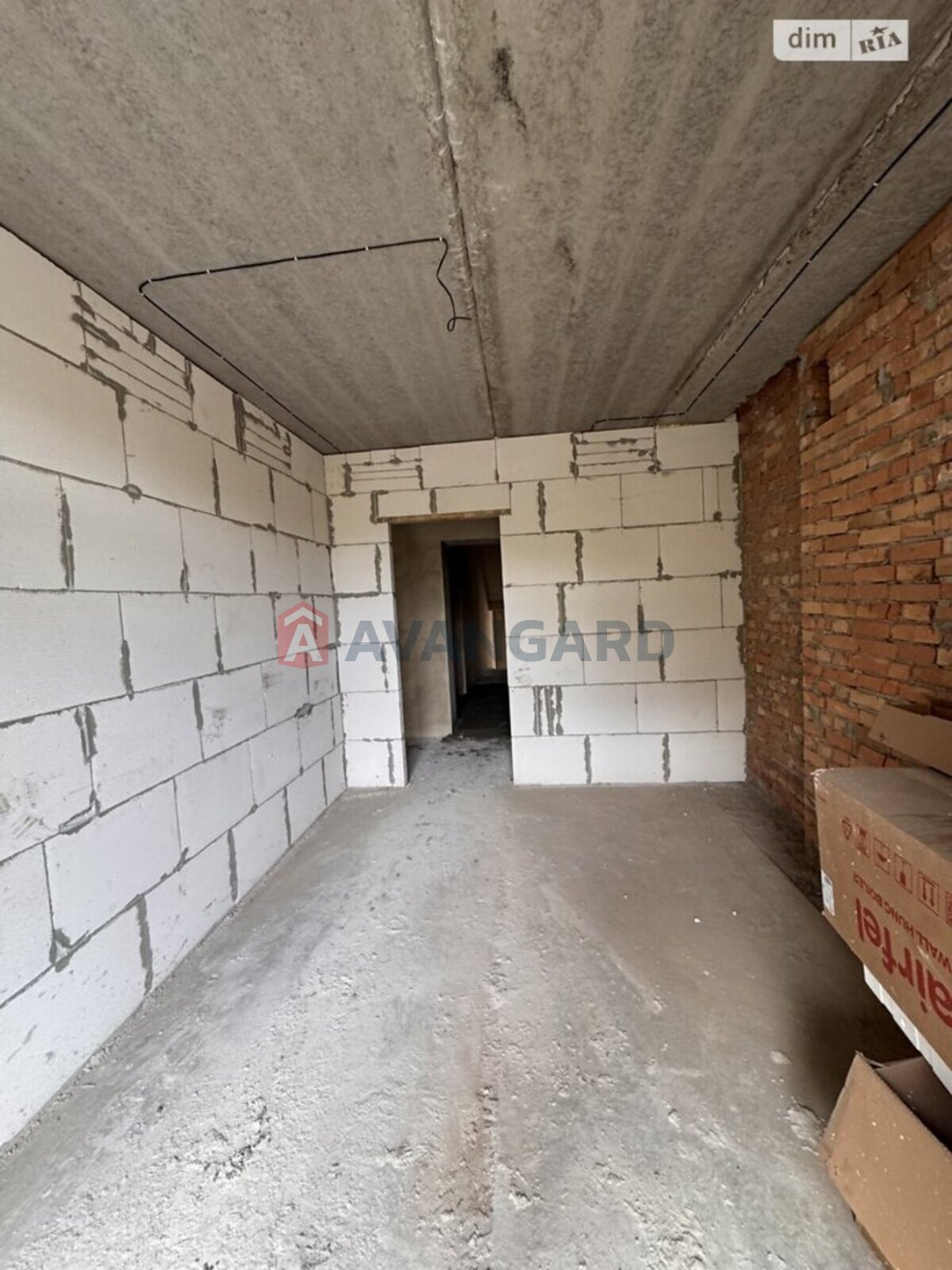 1 ��. ��������, 41/16/16 ��. �., 3/9 ������ ���� 11